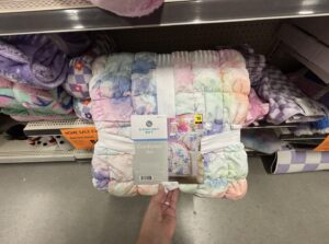 Clearance comforter set img 6089