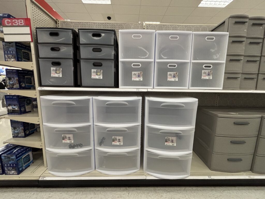 Bins baskets sterilite IMG