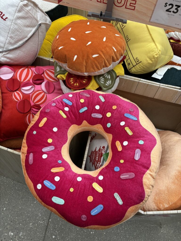 donut pillow IMG